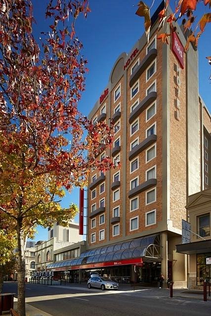 Ibis Perth